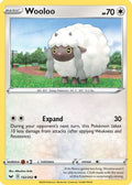 Wooloo (152) (152) 152  - Reverse Holofoil SWSH01 Sword & Shield Base Set - Common
