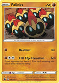 Falinks (154) (154) 154  - Reverse Holofoil SWSH08 Fusion Strike - Uncommon